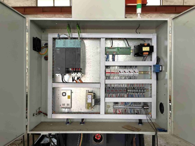 Heavy Duty Gear Hobbing